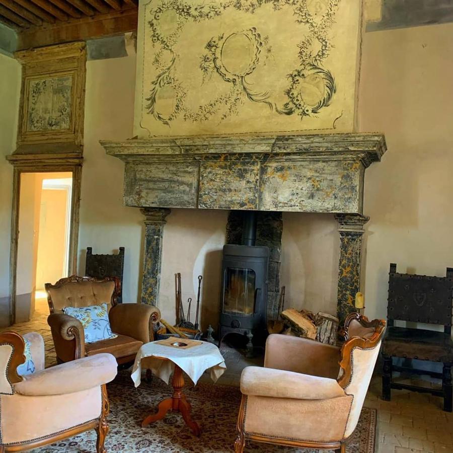 Chateau D'Ozenay Esterno foto